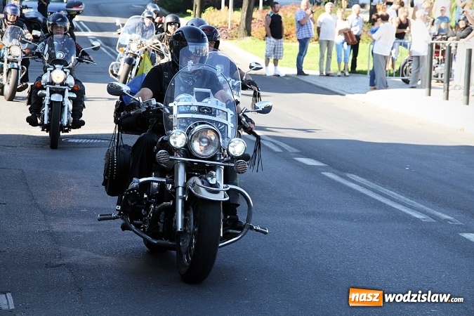 Zdjęcie w galerii na portalu naszwodzislaw.com: Parada motocykli przejechała ulicami Pszowa, Wodzisławia Śląskiego i Rydułt&oacute;w wiadomości z regionu