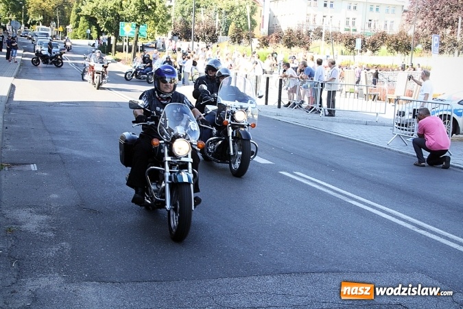 Zdjęcie w galerii na portalu naszwodzislaw.com: Parada motocykli przejechała ulicami Pszowa, Wodzisławia Śląskiego i Rydułt&oacute;w wiadomości z regionu