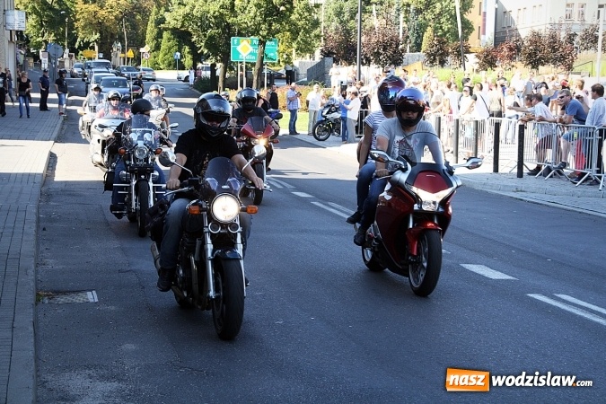 Zdjęcie w galerii na portalu naszwodzislaw.com: Parada motocykli przejechała ulicami Pszowa, Wodzisławia Śląskiego i Rydułt&oacute;w wiadomości z regionu
