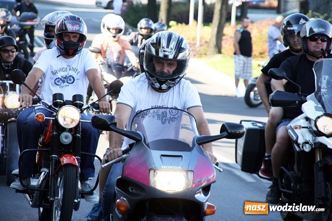 Zdjęcie w galerii na portalu naszwodzislaw.com: Parada motocykli przejechała ulicami Pszowa, Wodzisławia Śląskiego i Rydułt&oacute;w wiadomości z regionu