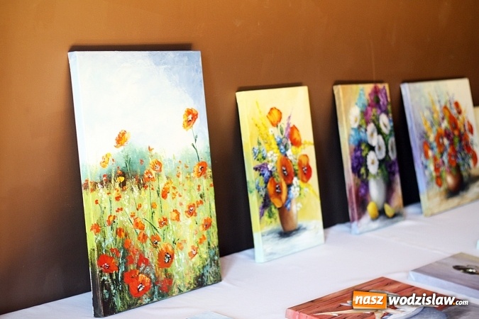 Zdjęcie w galerii na portalu naszwodzislaw.com: Daliami zapachniało w WDK Czyżowice wiadomości z regionu