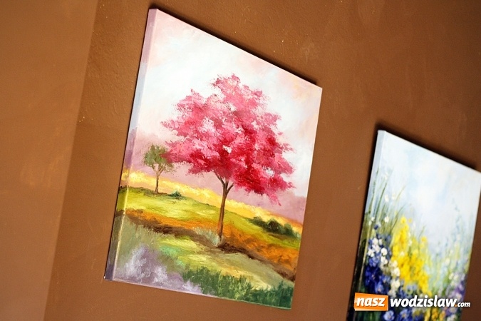 Zdjęcie w galerii na portalu naszwodzislaw.com: Daliami zapachniało w WDK Czyżowice wiadomości z regionu