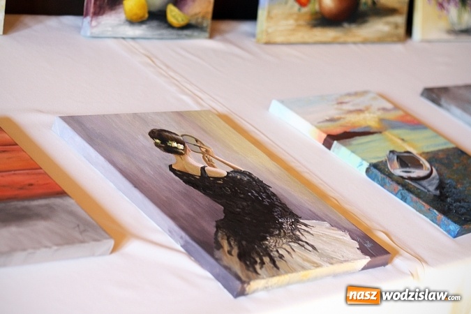 Zdjęcie w galerii na portalu naszwodzislaw.com: Daliami zapachniało w WDK Czyżowice wiadomości z regionu