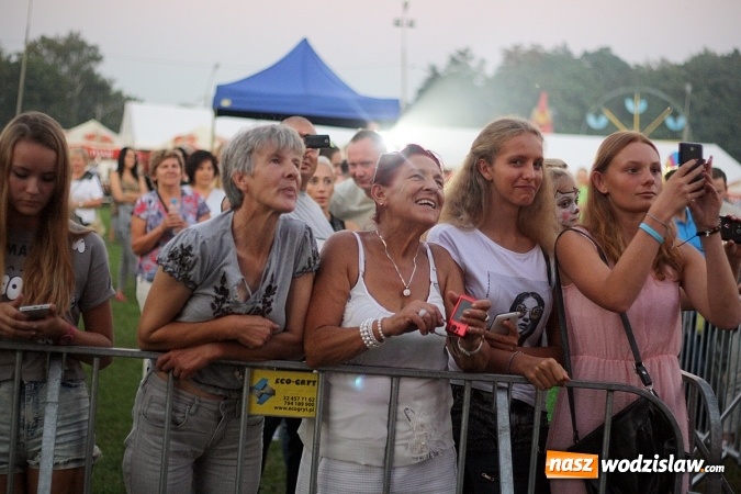 Zdjęcie w galerii na portalu naszwodzislaw.com: Nic do stracenia, czyli Mrozu na finał pierwszego dnia XXIV Dni Rydułtów  wiadomości z regionu