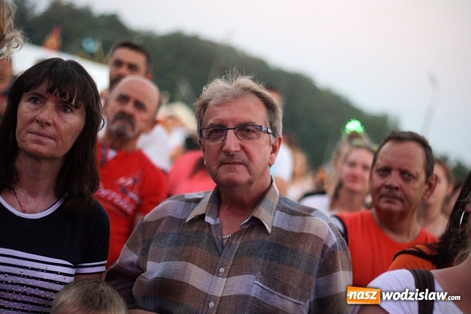 Zdjęcie w galerii na portalu naszwodzislaw.com: Nic do stracenia, czyli Mrozu na finał pierwszego dnia XXIV Dni Rydułtów  wiadomości z regionu