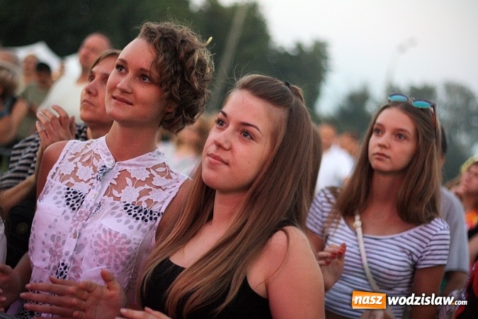 Zdjęcie w galerii na portalu naszwodzislaw.com: Nic do stracenia, czyli Mrozu na finał pierwszego dnia XXIV Dni Rydułtów  wiadomości z regionu