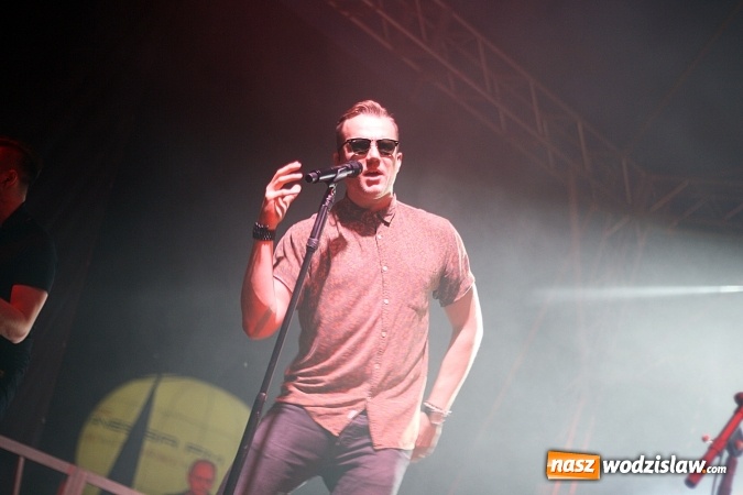 Zdjęcie w galerii na portalu naszwodzislaw.com: Nic do stracenia, czyli Mrozu na finał pierwszego dnia XXIV Dni Rydułtów  wiadomości z regionu