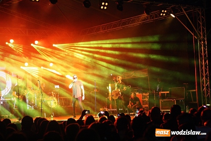 Zdjęcie w galerii na portalu naszwodzislaw.com: Nic do stracenia, czyli Mrozu na finał pierwszego dnia XXIV Dni Rydułtów  wiadomości z regionu