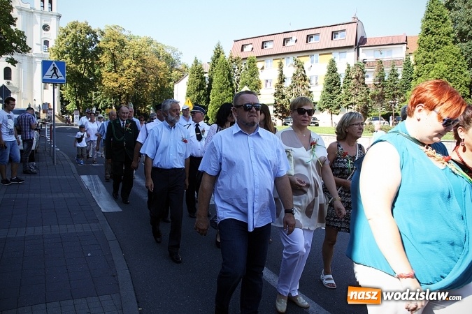 Zdjęcie w galerii na portalu naszwodzislaw.com: Dożynki w Pszowie w tym roku odbyły się na rynku. Rolnicy dziękowali za plony  wiadomości z regionu