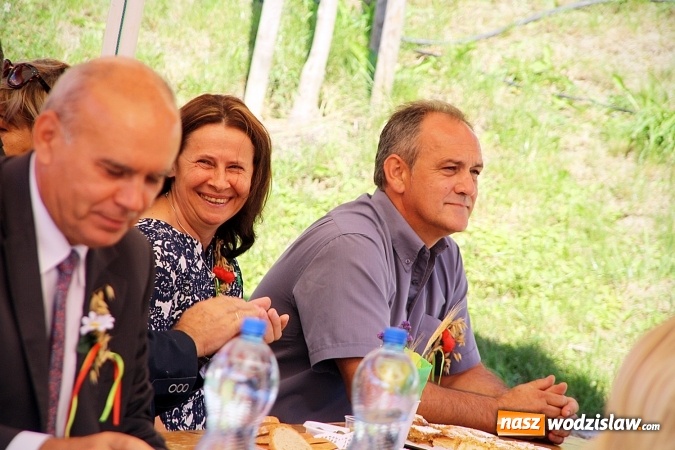 Zdjęcie w galerii na portalu naszwodzislaw.com: Dożynki w Pszowie w tym roku odbyły się na rynku. Rolnicy dziękowali za plony  wiadomości z regionu