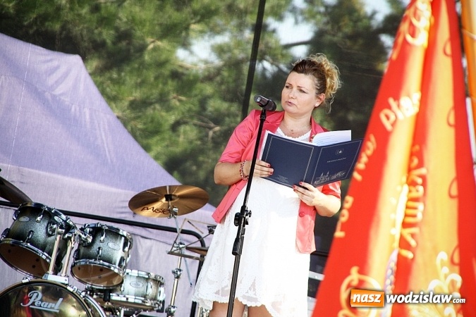 Zdjęcie w galerii na portalu naszwodzislaw.com: Dożynki w Pszowie w tym roku odbyły się na rynku. Rolnicy dziękowali za plony  wiadomości z regionu