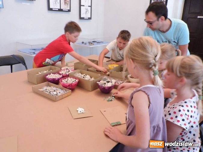 Zdjęcie w galerii na portalu naszwodzislaw.com: Zmierzyli się z mozaiką  wiadomości z regionu