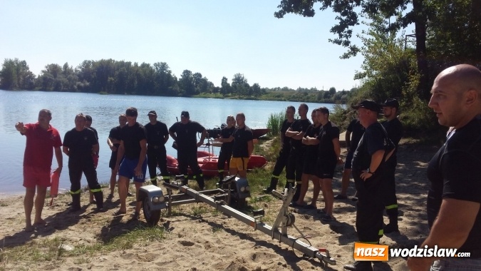 Zdjęcie w galerii na portalu naszwodzislaw.com: Jak uratować tonącego? Wspólne ćwiczenia WOPR-u oraz strażaków wiadomości z regionu