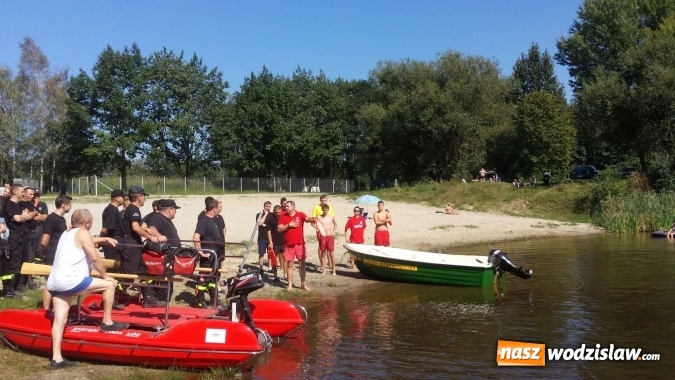 Zdjęcie w galerii na portalu naszwodzislaw.com: Jak uratować tonącego? Wspólne ćwiczenia WOPR-u oraz strażaków wiadomości z regionu
