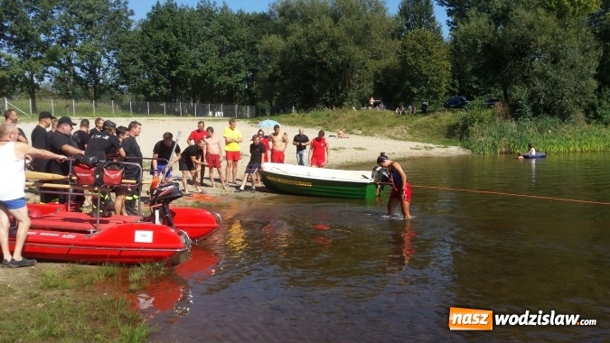 Zdjęcie w galerii na portalu naszwodzislaw.com: Jak uratować tonącego? Wspólne ćwiczenia WOPR-u oraz strażaków wiadomości z regionu