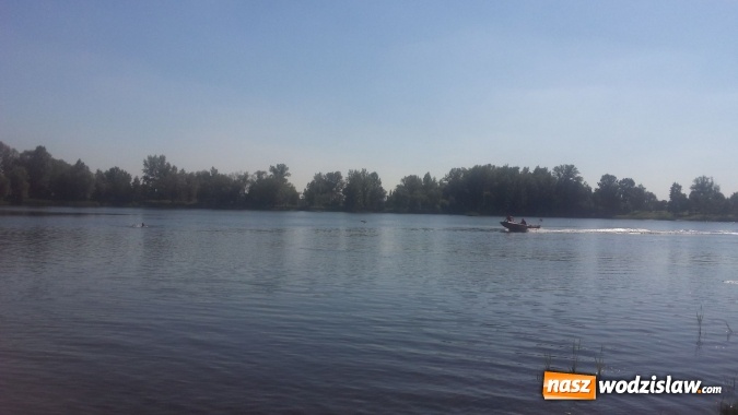 Zdjęcie w galerii na portalu naszwodzislaw.com: Jak uratować tonącego? Wspólne ćwiczenia WOPR-u oraz strażaków wiadomości z regionu