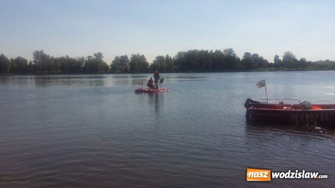 Zdjęcie w galerii na portalu naszwodzislaw.com: Jak uratować tonącego? Wspólne ćwiczenia WOPR-u oraz strażaków wiadomości z regionu