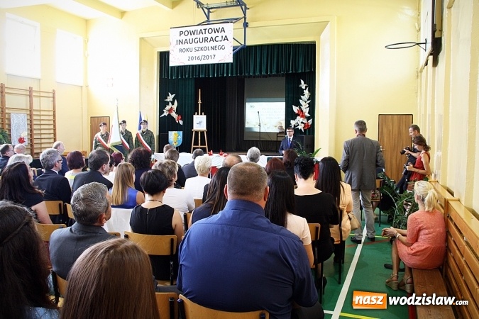 Zdjęcie w galerii na portalu naszwodzislaw.com: Powiat rozpoczął rok szkolny w ZSP numer 2 w Rydułtowach  wiadomości z regionu