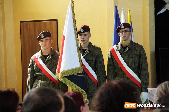 Zdjęcie w galerii na portalu naszwodzislaw.com: Powiat rozpoczął rok szkolny w ZSP numer 2 w Rydułtowach  wiadomości z regionu