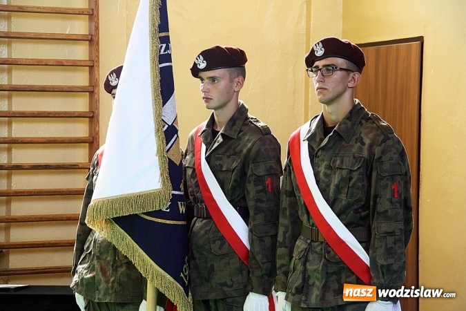 Zdjęcie w galerii na portalu naszwodzislaw.com: Powiat rozpoczął rok szkolny w ZSP numer 2 w Rydułtowach  wiadomości z regionu