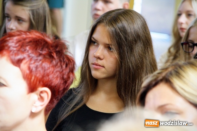 Zdjęcie w galerii na portalu naszwodzislaw.com: Powiat rozpoczął rok szkolny w ZSP numer 2 w Rydułtowach  wiadomości z regionu