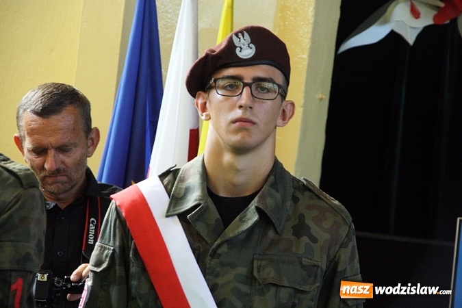 Zdjęcie w galerii na portalu naszwodzislaw.com: Powiat rozpoczął rok szkolny w ZSP numer 2 w Rydułtowach  wiadomości z regionu