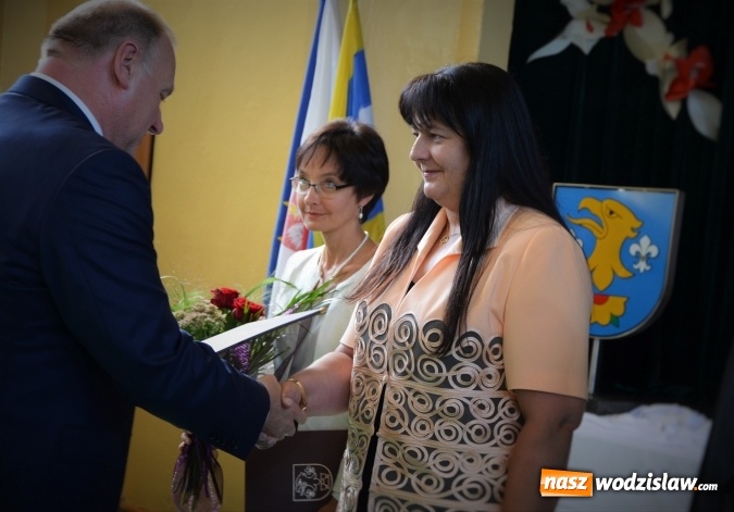 Zdjęcie w galerii na portalu naszwodzislaw.com: Powiat rozpoczął rok szkolny w ZSP numer 2 w Rydułtowach  wiadomości z regionu