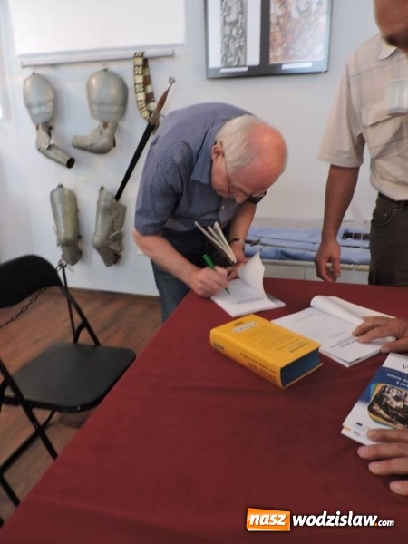 Zdjęcie w galerii na portalu naszwodzislaw.com: Kierunek Loslau - nowa książka o marszu śmierci wiadomości z regionu