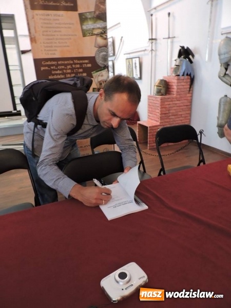 Zdjęcie w galerii na portalu naszwodzislaw.com: Kierunek Loslau - nowa książka o marszu śmierci wiadomości z regionu