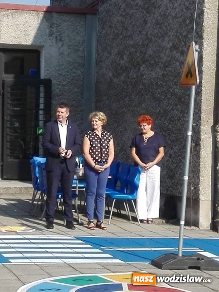 Zdjęcie w galerii na portalu naszwodzislaw.com: Wodzisławskie miasteczko ruchu drogowego zostało oddane do użytku  wiadomości z regionu