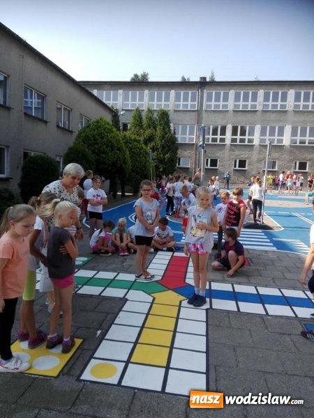 Zdjęcie w galerii na portalu naszwodzislaw.com: Wodzisławskie miasteczko ruchu drogowego zostało oddane do użytku  wiadomości z regionu