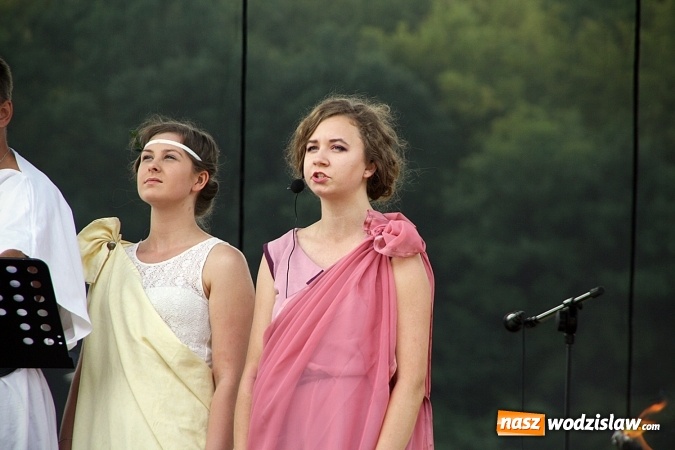 Zdjęcie w galerii na portalu naszwodzislaw.com: Czytali Quo vadis w Rodzinnym Parku Rozrywki wiadomości z regionu