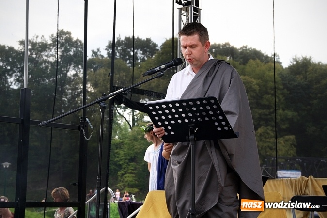 Zdjęcie w galerii na portalu naszwodzislaw.com: Czytali Quo vadis w Rodzinnym Parku Rozrywki wiadomości z regionu