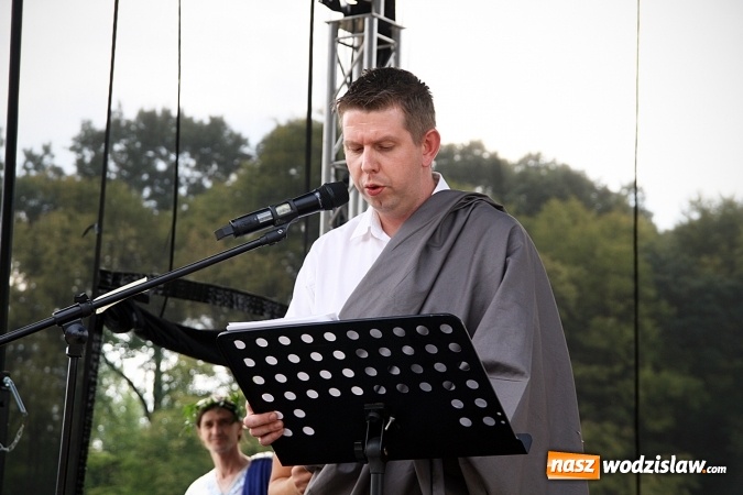 Zdjęcie w galerii na portalu naszwodzislaw.com: Czytali Quo vadis w Rodzinnym Parku Rozrywki wiadomości z regionu