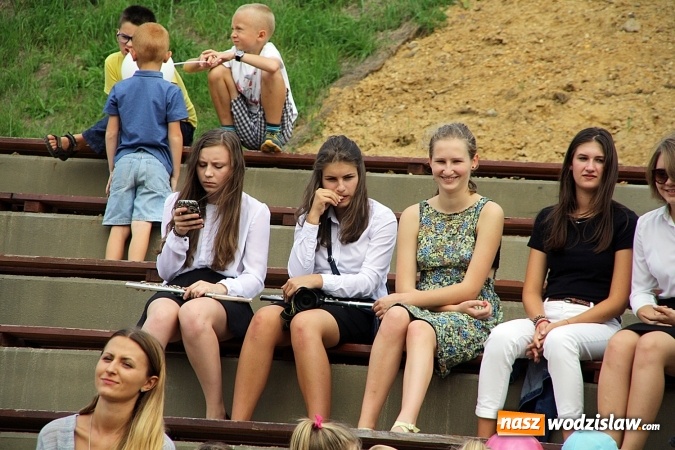 Zdjęcie w galerii na portalu naszwodzislaw.com: Czytali Quo vadis w Rodzinnym Parku Rozrywki wiadomości z regionu