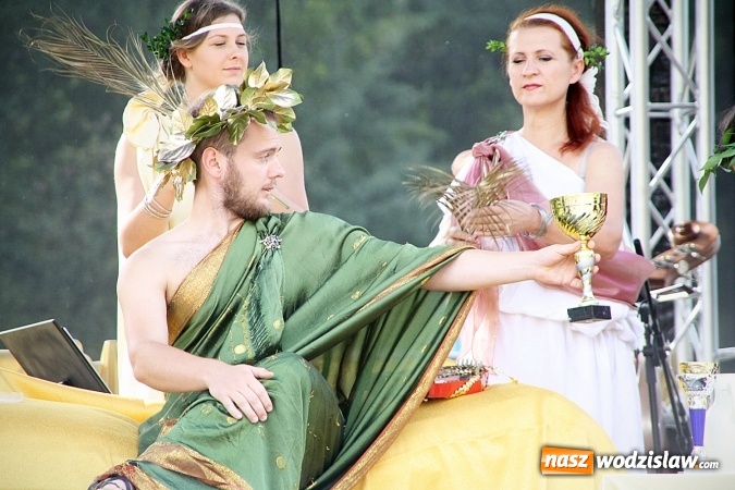 Zdjęcie w galerii na portalu naszwodzislaw.com: Czytali Quo vadis w Rodzinnym Parku Rozrywki wiadomości z regionu