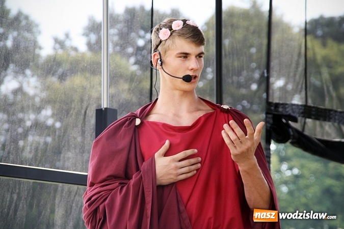 Zdjęcie w galerii na portalu naszwodzislaw.com: Czytali Quo vadis w Rodzinnym Parku Rozrywki wiadomości z regionu