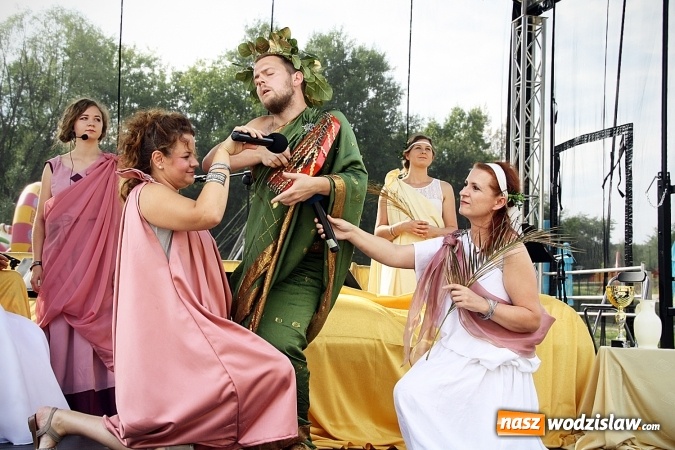 Zdjęcie w galerii na portalu naszwodzislaw.com: Czytali Quo vadis w Rodzinnym Parku Rozrywki wiadomości z regionu