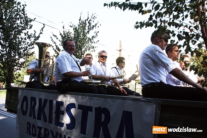 Zdjęcie w galerii na portalu naszwodzislaw.com: Przez Wodzisław do Mszany, czyli mszańscy rolnicy dziękują za tegoroczne żniwa  wiadomości z regionu