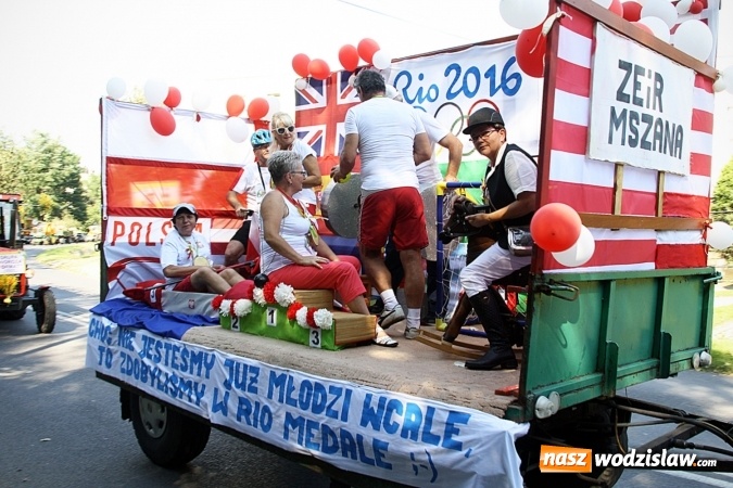 Zdjęcie w galerii na portalu naszwodzislaw.com: Przez Wodzisław do Mszany, czyli mszańscy rolnicy dziękują za tegoroczne żniwa  wiadomości z regionu