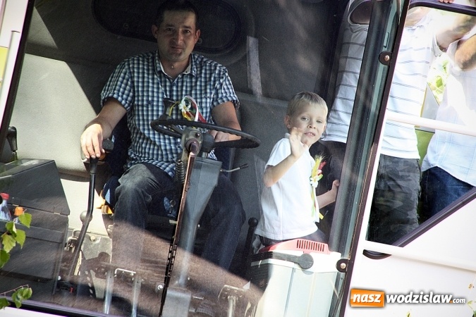 Zdjęcie w galerii na portalu naszwodzislaw.com: Przez Wodzisław do Mszany, czyli mszańscy rolnicy dziękują za tegoroczne żniwa  wiadomości z regionu