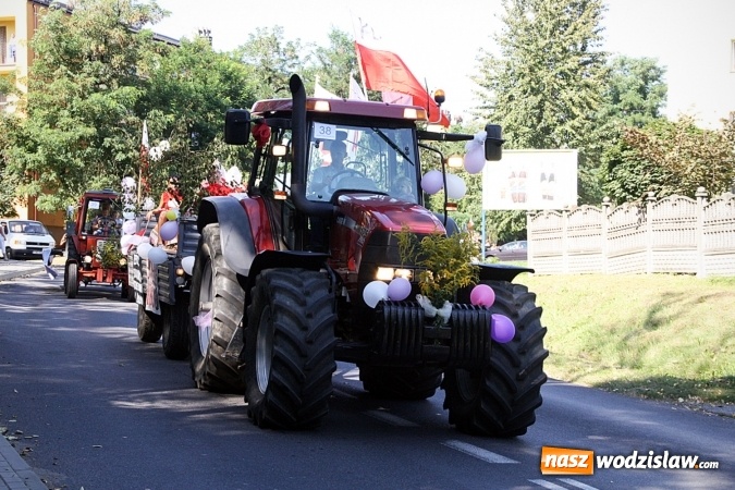 Zdjęcie w galerii na portalu naszwodzislaw.com: Przez Wodzisław do Mszany, czyli mszańscy rolnicy dziękują za tegoroczne żniwa  wiadomości z regionu