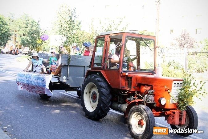 Zdjęcie w galerii na portalu naszwodzislaw.com: Przez Wodzisław do Mszany, czyli mszańscy rolnicy dziękują za tegoroczne żniwa  wiadomości z regionu