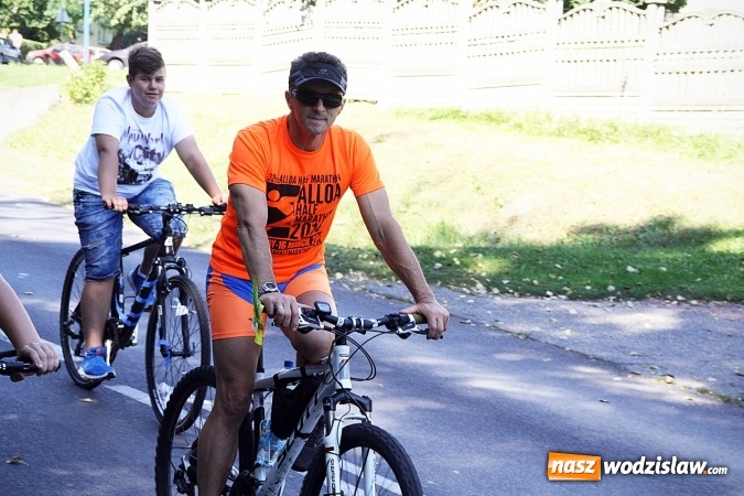 Zdjęcie w galerii na portalu naszwodzislaw.com: Przez Wodzisław do Mszany, czyli mszańscy rolnicy dziękują za tegoroczne żniwa  wiadomości z regionu