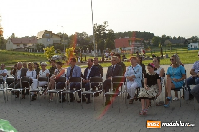 Zdjęcie w galerii na portalu naszwodzislaw.com: Narodowe Czytanie 