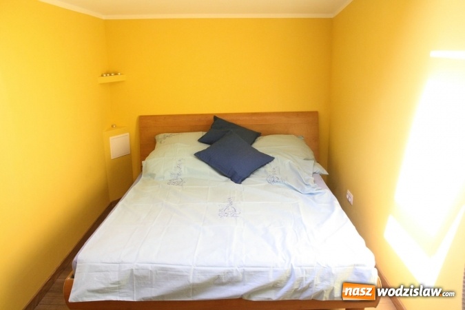 Zdjęcie w galerii na portalu naszwodzislaw.com: W pożarze stracili dorobek swego życia. Mogli jednak liczyć na pomoc życzliwych ludzi wiadomości z regionu