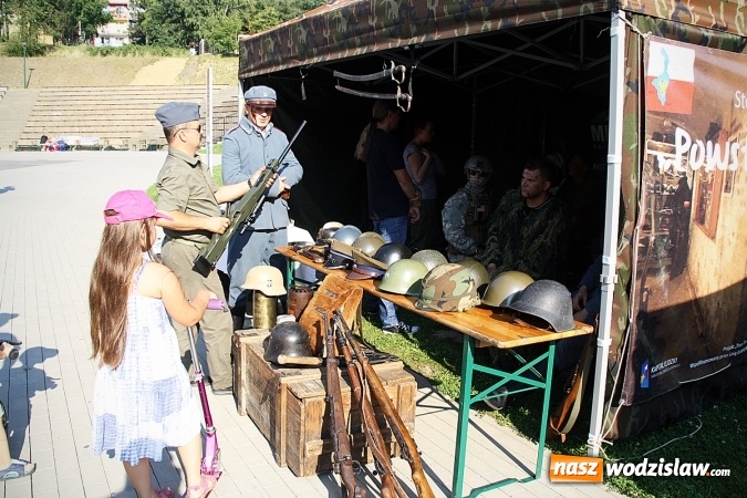 Zdjęcie w galerii na portalu naszwodzislaw.com: Organizacje pozarządowe gościły na Trzech Wzgórzach  wiadomości z regionu