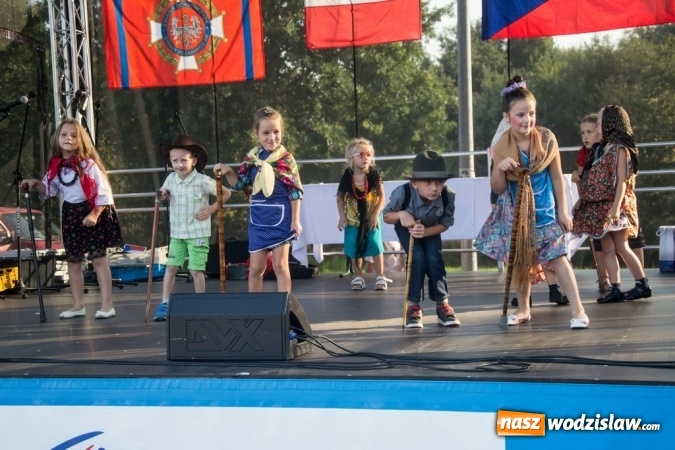 Zdjęcie w galerii na portalu naszwodzislaw.com: Świętowali z okazji 15-lecia współpracy wiadomości z regionu