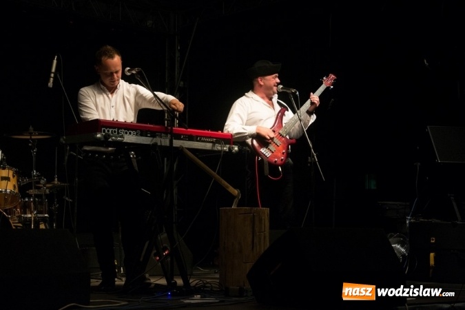 Zdjęcie w galerii na portalu naszwodzislaw.com: Radlin: Pożegnali lato. Zespół Baciary na finał wydarzenia wiadomości z regionu