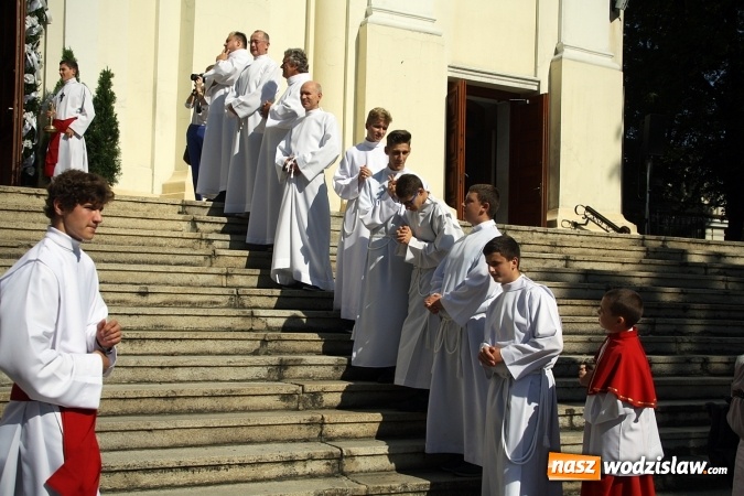 Zdjęcie w galerii na portalu naszwodzislaw.com: Tłumy wiernych na uroczystościach odpustowych w Pszowie wiadomości z regionu